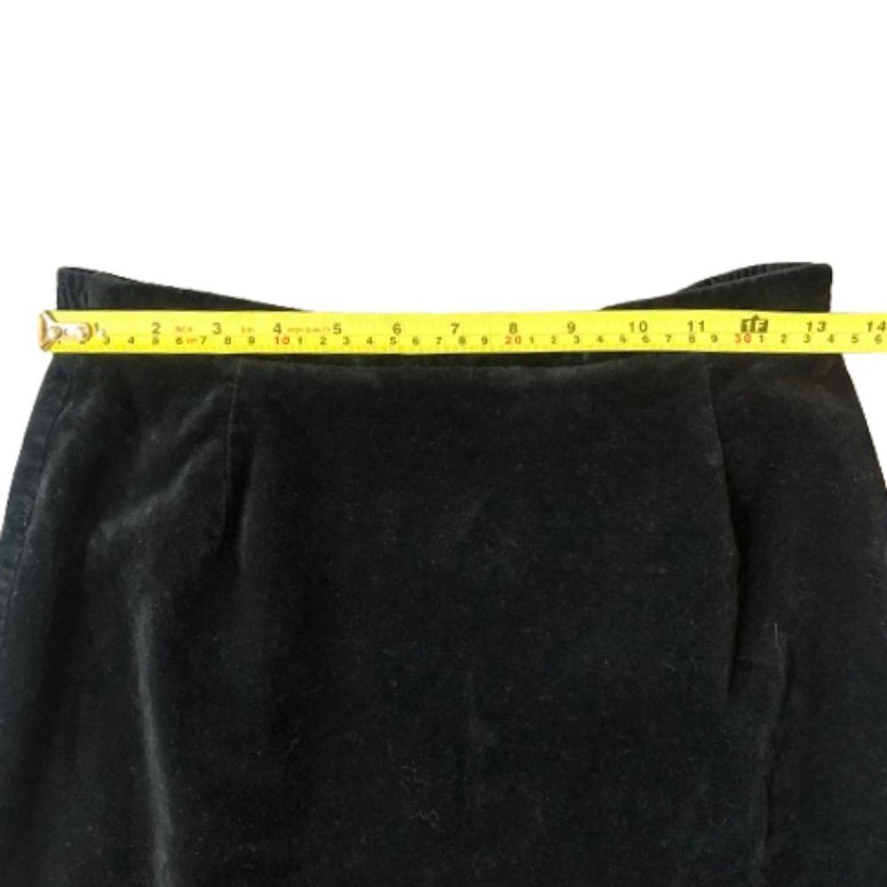 Vintage pencil fitted velvet skirt with bow - Picture 11 of 15